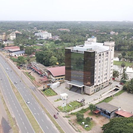 Essentia Manipal Inn Udupi Buitenkant foto