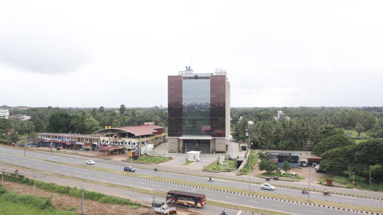 Essentia Manipal Inn Udupi Buitenkant foto